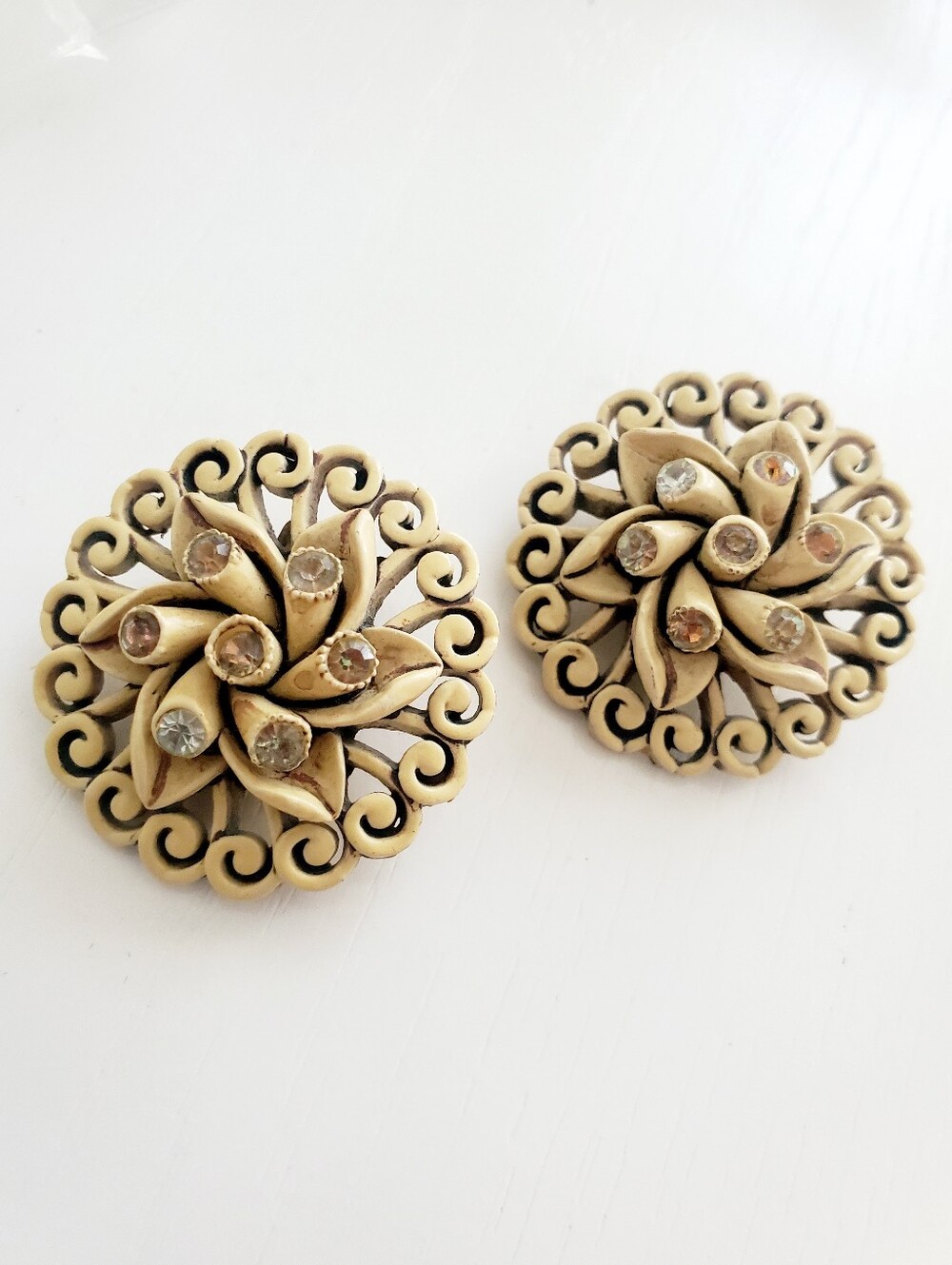 Vintage Carved Celluloid Clip on earrings~1940